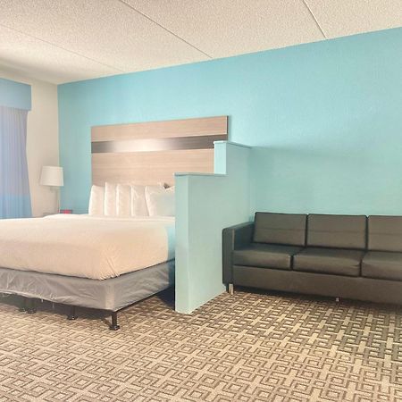 Days Inn & Suites By Wyndham Spokane Extérieur photo