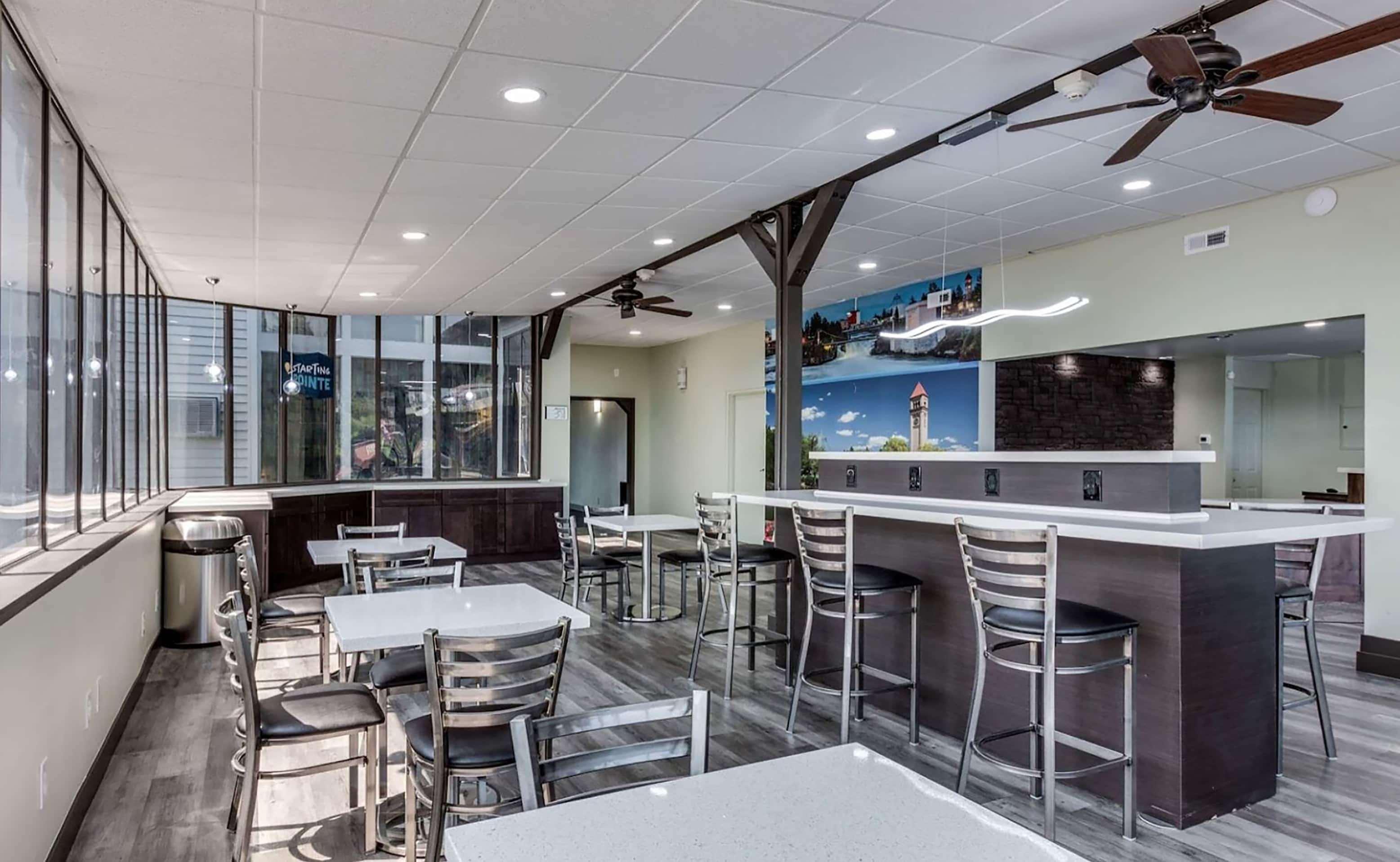 Days Inn & Suites By Wyndham Spokane Extérieur photo